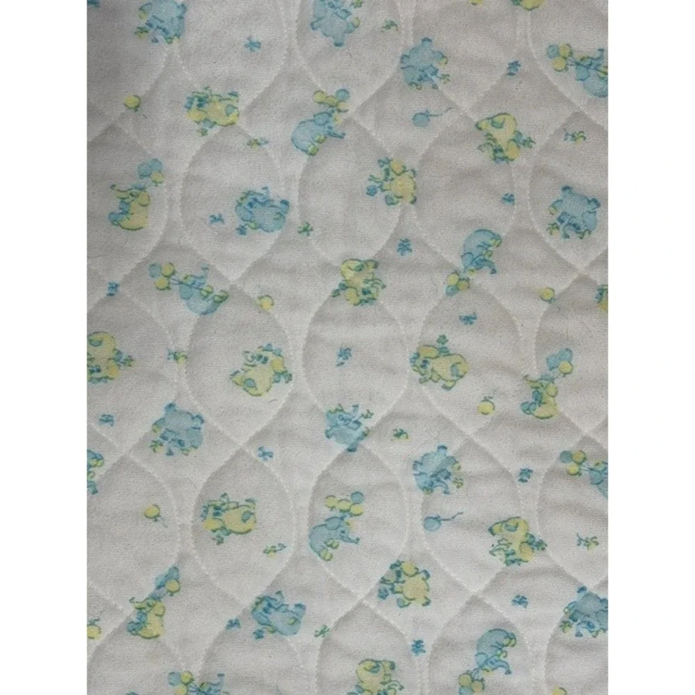 Vintage quilted baby doll sleeping bag zipper front elephants